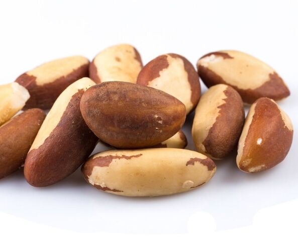 Brazílske orechy môžu zvýšiť potenciu a zvýšiť aktivitu spermií